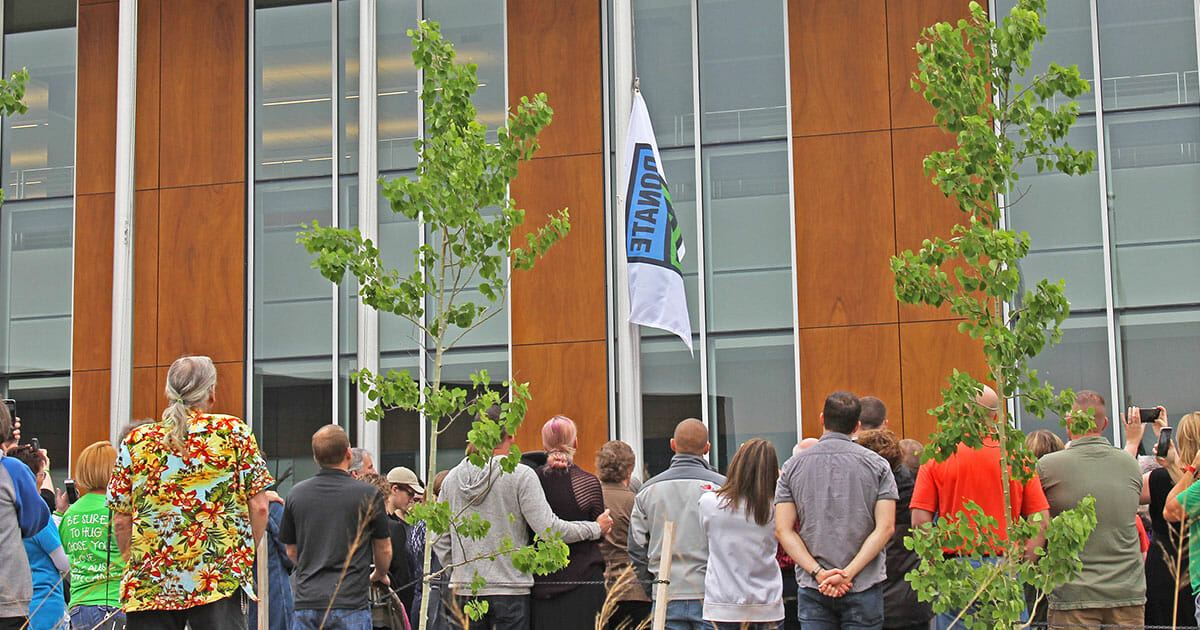 LifeSource wall dedication flag raising ceremony event